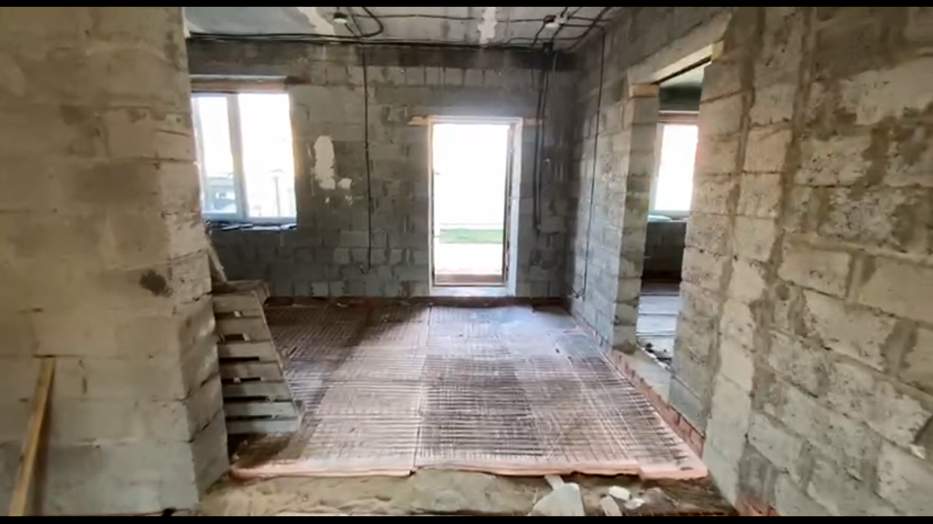 https://abakan.tgv-stroy.ru/storage/app/uploads/public/686/e19/bd4/686e19bd4582b609670470.png